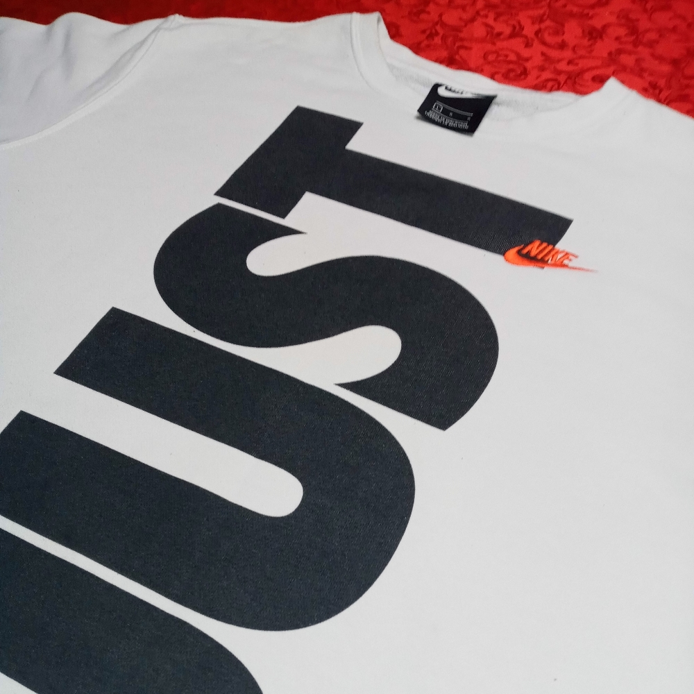 Nike White Mens L Sweater with "JDI" Print *Used